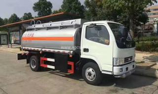 小型加油车